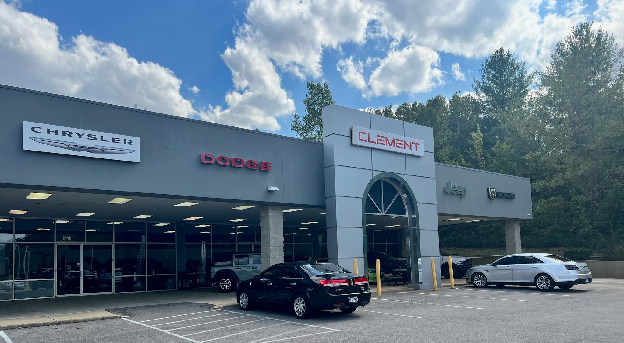 Clement Chrysler Dodge Jeep Ram Columbia