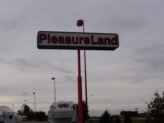Pleasure Land Truck Center