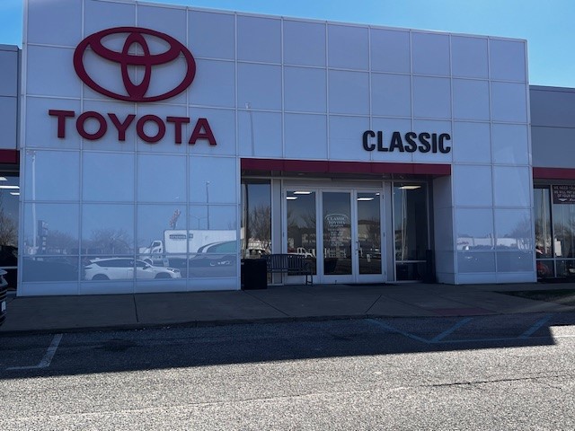 Classic Toyota Hampton
