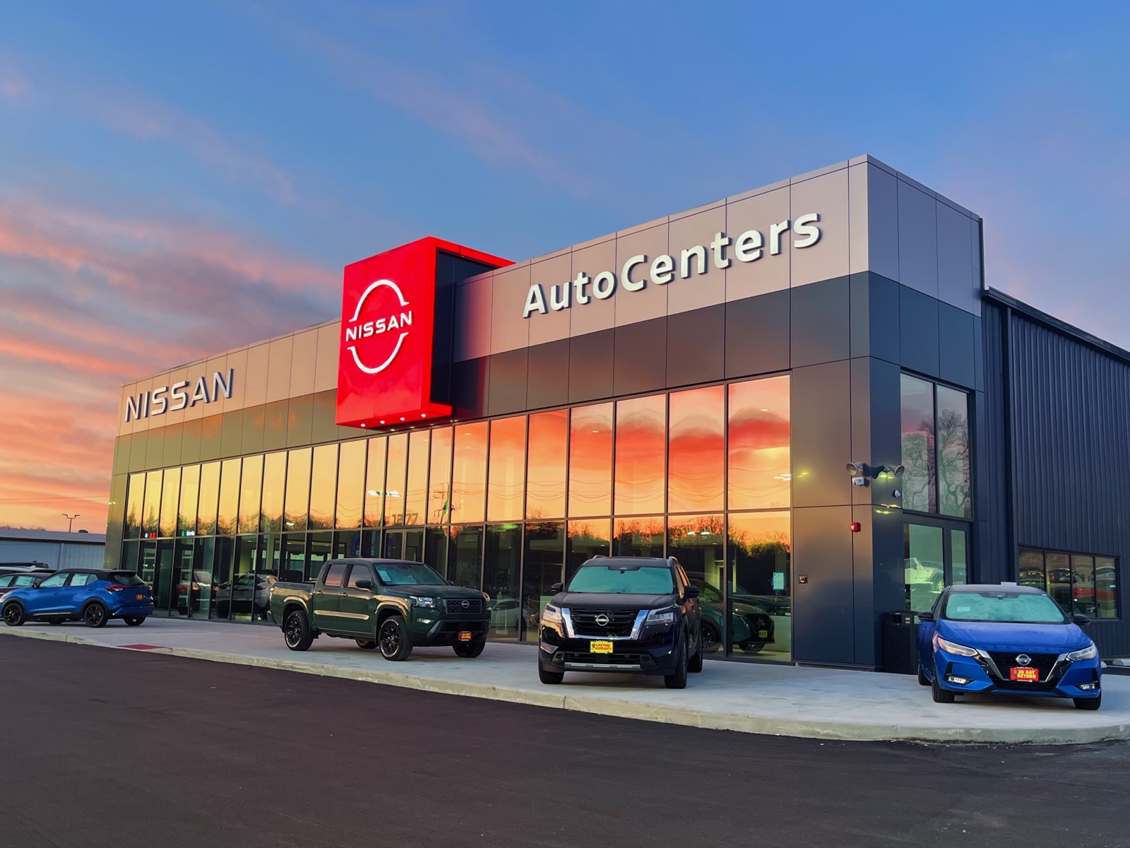 AutoCenters Nissan