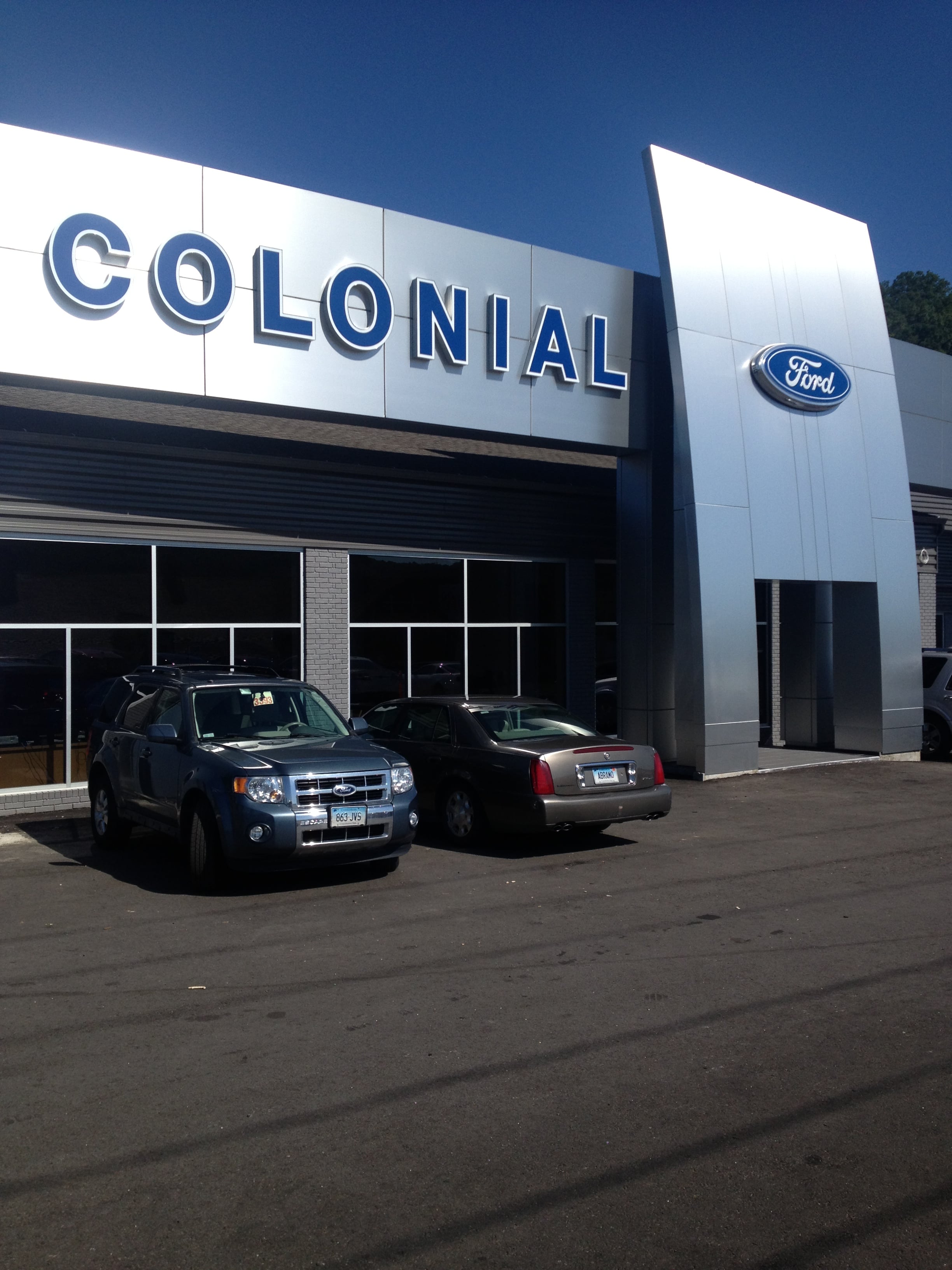 Colonial Ford