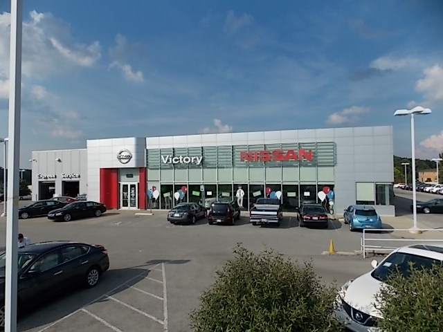 Victory Nissan of Dickson
