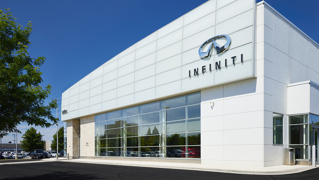 Luther INFINITI of Bloomington