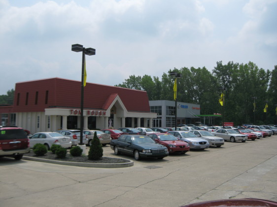 Tom Roush Mazda Mitsubishi