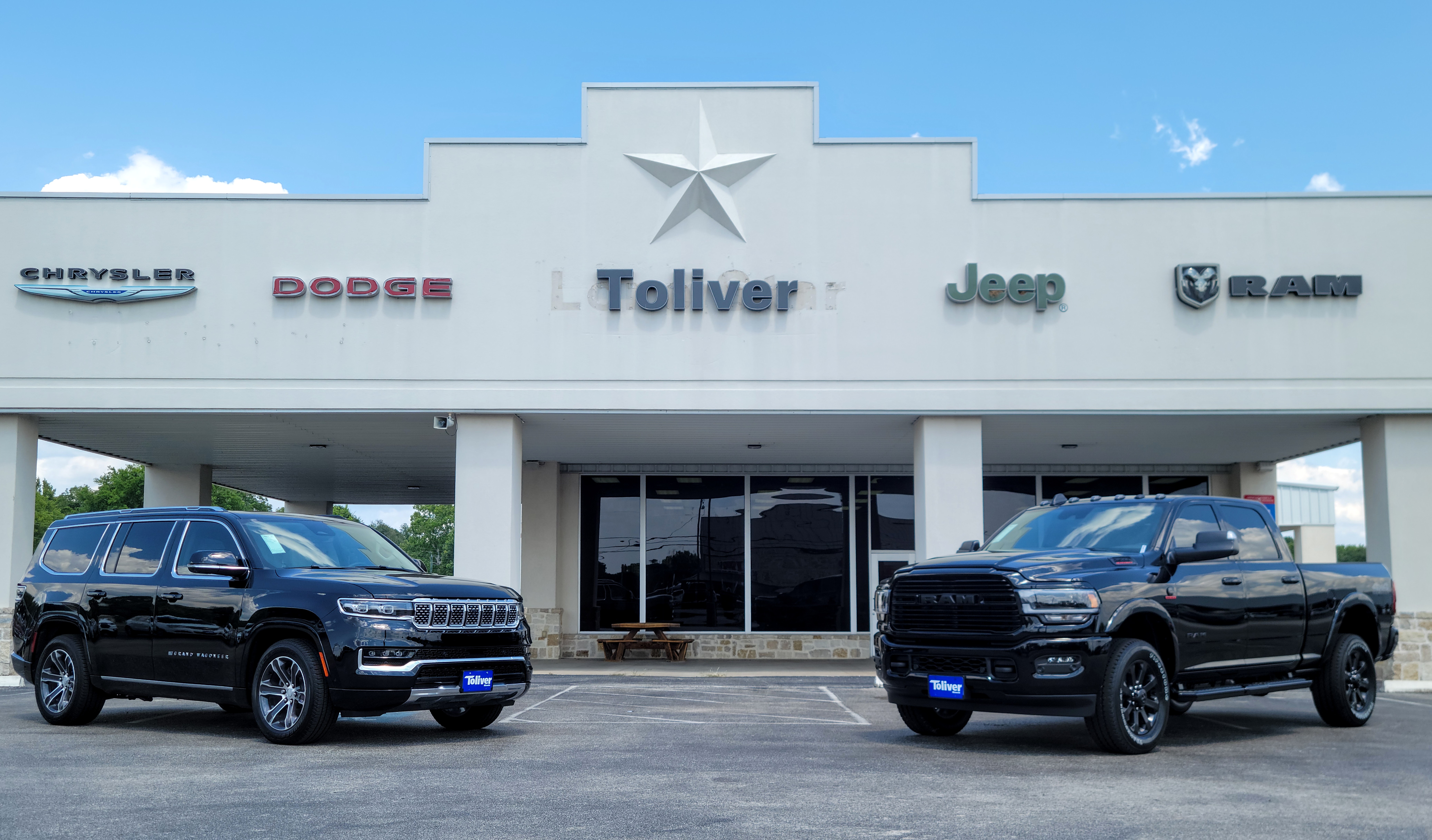 Toliver Chrysler Dodge Jeep Ram Mineola
