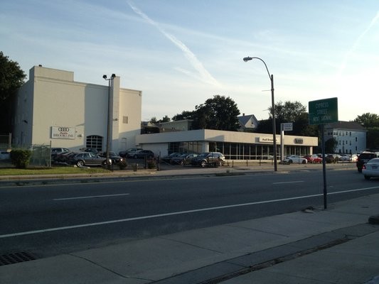 Audi Brookline, A Herb Chambers Company