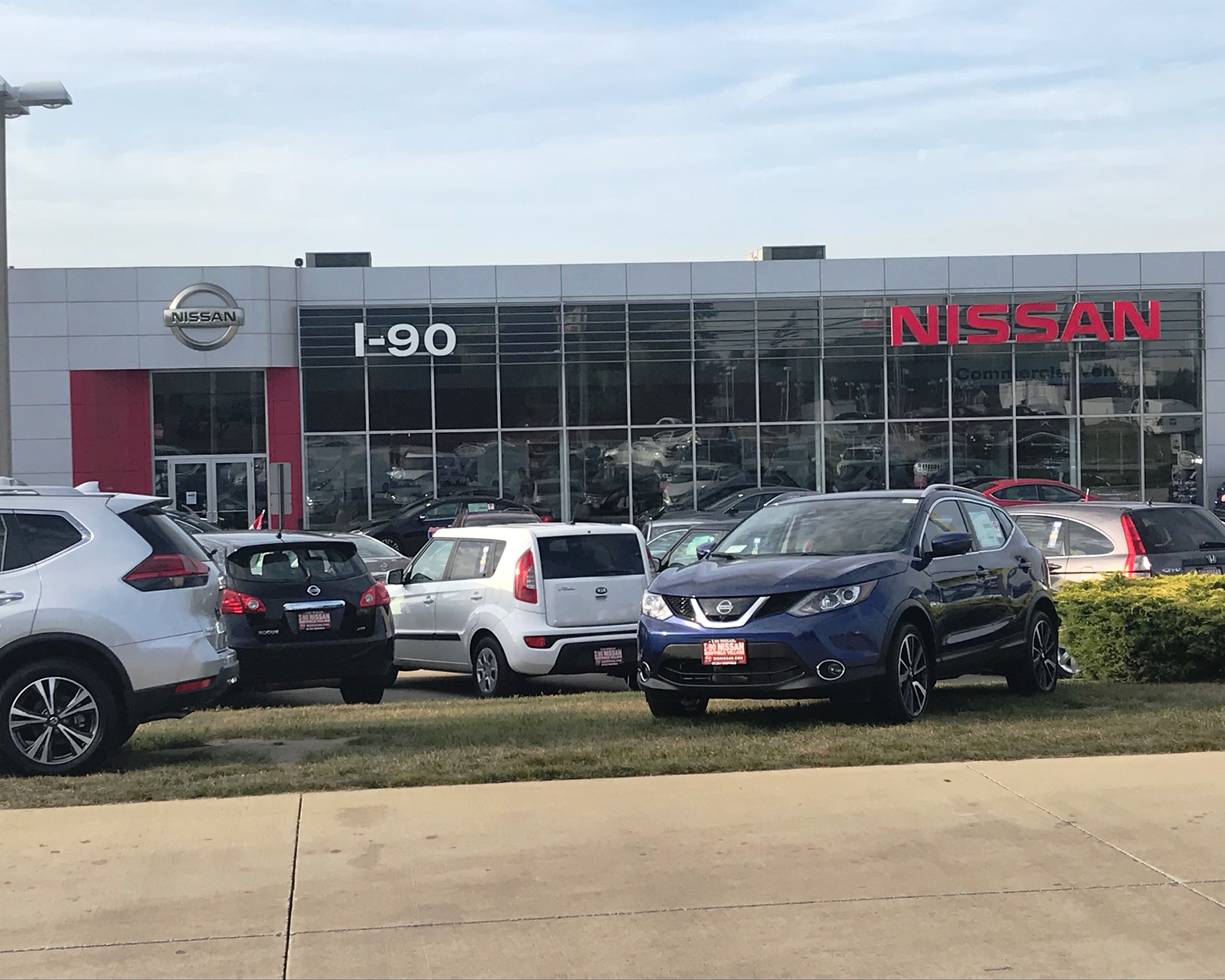 I-90 Nissan
