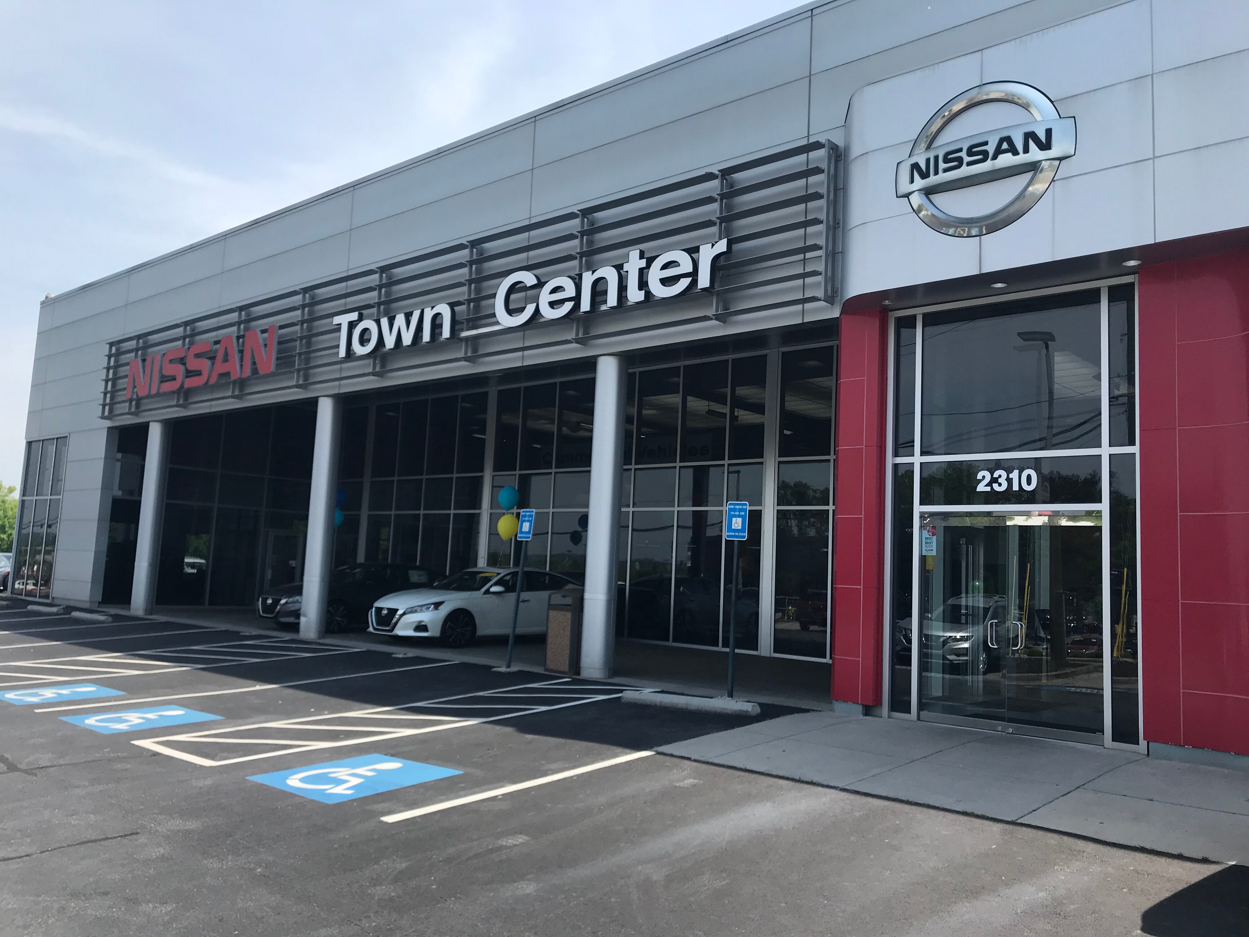 Town Center Nissan