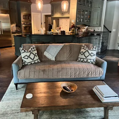 Raquel’s cleaning