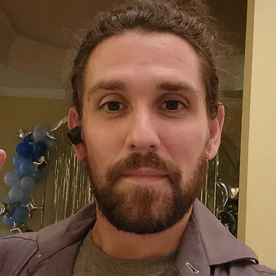 Stephen Nicholas