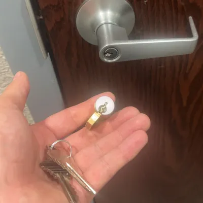 Letmeinlocksmith