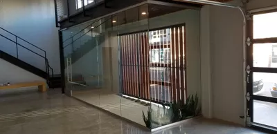 MasterACR(AUTOCOMMERCIALANDRESIDENTIAL GLASS)Glass