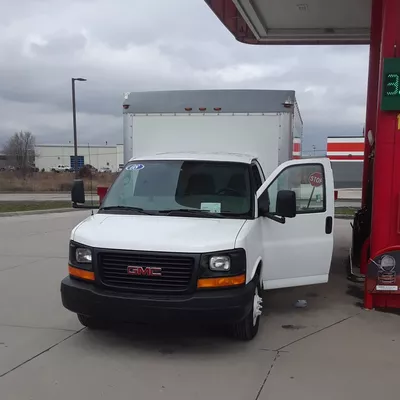 Ernest moving ( ez movers) and Menjivar Cleaning