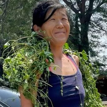 Mee Gardening Sevices LLC