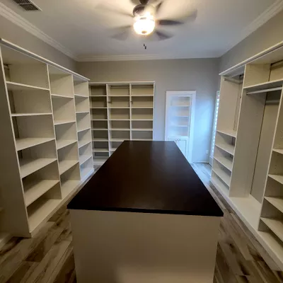 Blue Collar Builds