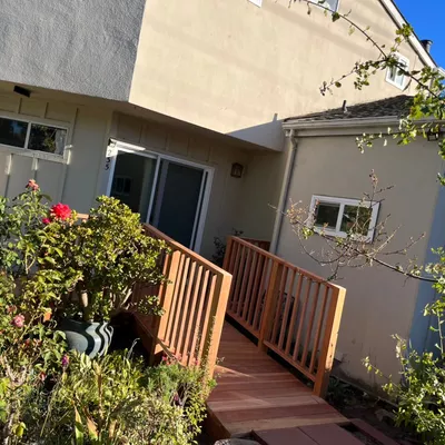NT Fence repair, installation and construction.