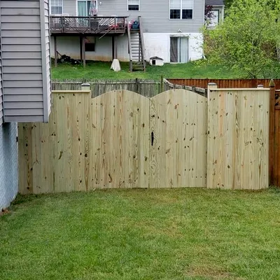 CR FENCES & CONCRETE