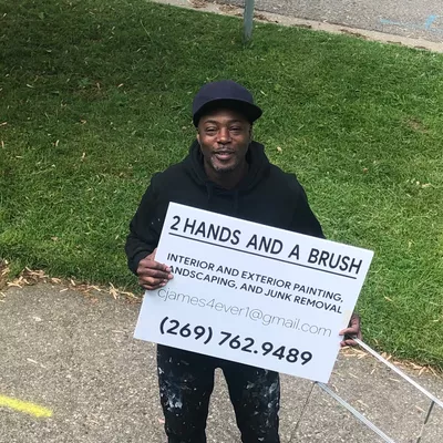 2 Hands and a Brush
