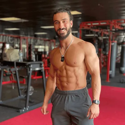 Mo Muscle