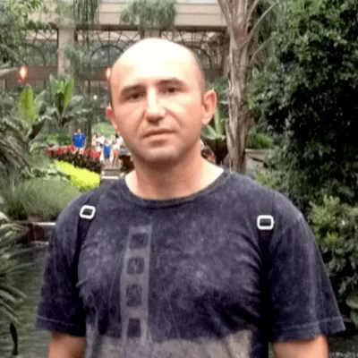 Oleg S.