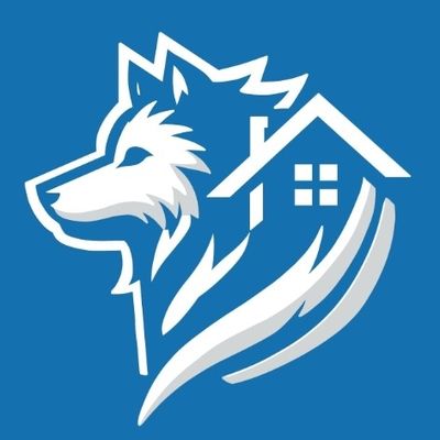 Three Wolves/Tres Lobos Siding