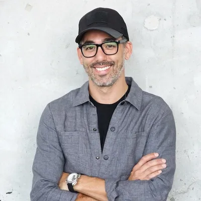 THE IDEA ARCHITECT