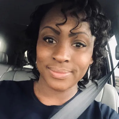 Shezira Suell, Texas Notary Public