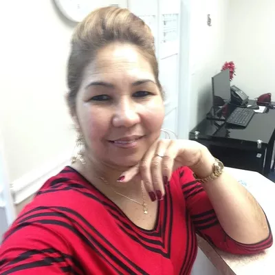 Moms cleaning