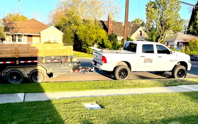 Navarro’s Hauling & Junk Removal