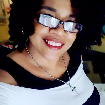 Sharon B. Mobile Notary
