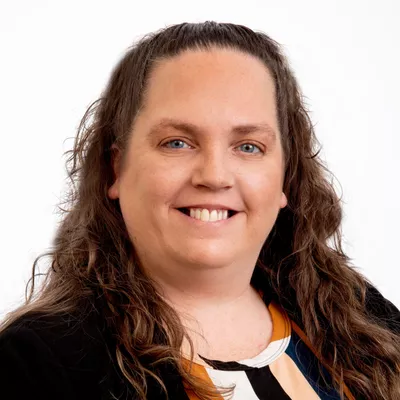 Jennifer Moll, Mobile Notary & Loan Signing Agent