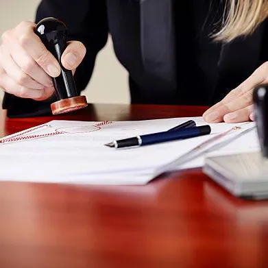 Notary and business services