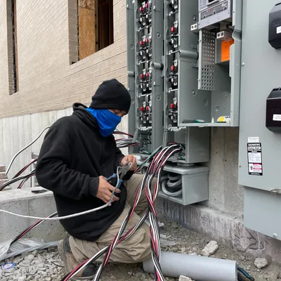 Queiroz Construction & Electric