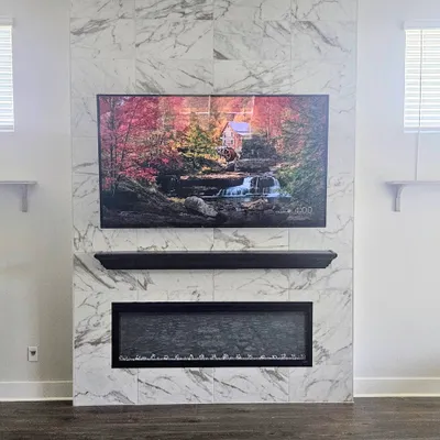 Hang Level-Home Services
