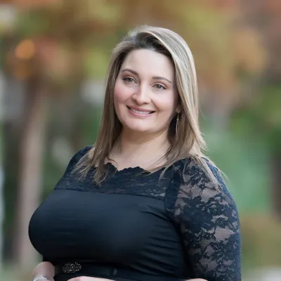 Melissa R Hadley, Broker