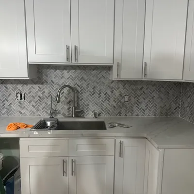 Bueno’s flooring