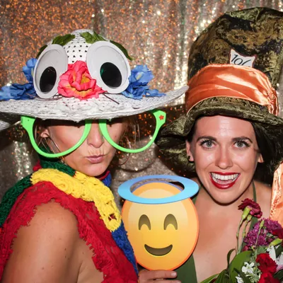 PropPicz  (Photobooth Service)