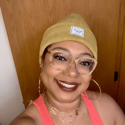 Shaunda J. MUA