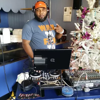 DJ NYE