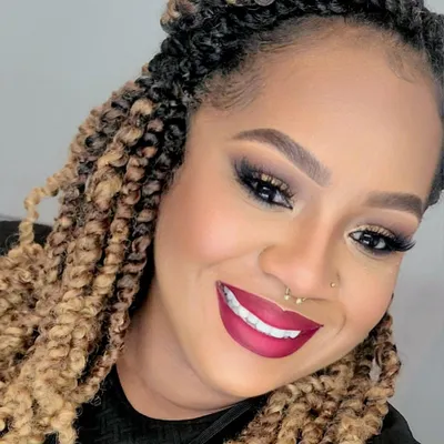 DaNina Nicole Makeup Artistry LLC
