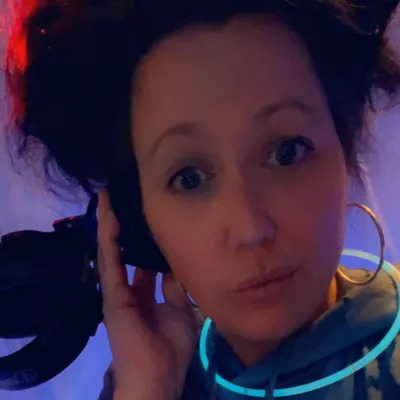 DJ Glo