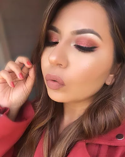 Makeup by B I A