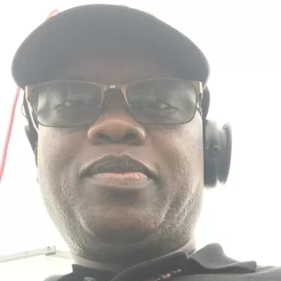 DJ HUBB