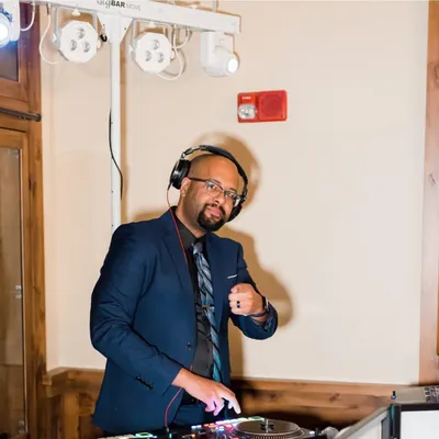 IShine Music Production | Christopher Summers (DJ)