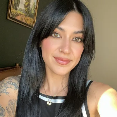 Nichole Viv Makeup