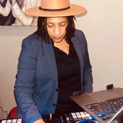 Sounds by Simone