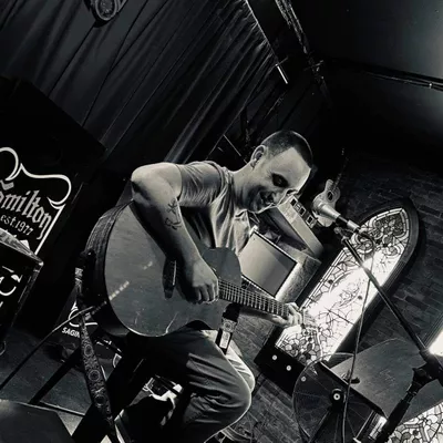Micah Pattynama Solo Musician/Artist