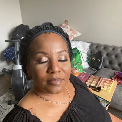 Chrissy’s Beauty Bar