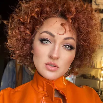 Albina Make up and Hair style