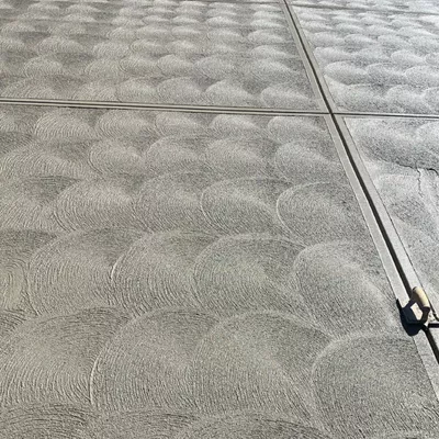 Two Hands Concrete